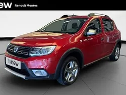 Rouge Utilisé 2018 Dacia Sandero Stepway Citadine | 9 980 €