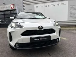 Utilisé 2024 Toyota Yaris Hybrid Design | 26 900 € (Prix juste)