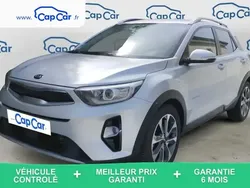 Utilisé 2018 Kia Stonic Premium SUV | 13 290 € (Prix juste)