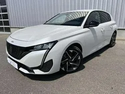 Blanc Utilisé 2023 Peugeot 308 Allure Berline | 22 375 € (Prix assez cher)