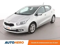 Gris Utilisé 2013 Kia Ceed Style Berline | 8 690 €