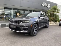 Noir Nouvelle 2024 Jeep Grand Cherokee Summit SUV | 95 490 € (Prix assez cher)