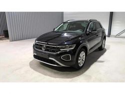 Noir Nouvelle 2025 VW T-Roc Life SUV | 32 290 € (Super prix)
