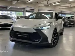 Blanc Utilisé 2025 Toyota C-HR Design SUV | 34 300 €