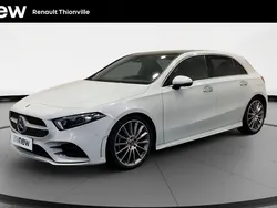 Gris Utilisé 2023 Mercedes A200 AMG line Berline | 32 999 € (Prix juste)