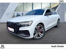 Blanc Occasion 2023 Audi Q8 Competition SUV | 68 990 € (Prix assez cher)