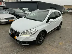 Blanc Utilisé 2015 Suzuki SX4 S-Cross Comfort+ SUV | 11 900 €