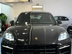 Utilisé 2024 Porsche Cayenne SUV | 77 500 €