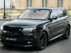 Utilisé 2023 Land Rover Range Rover SUV | 124 900 € (Prix juste)