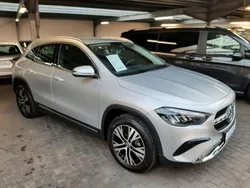 Utilisé 2023 Mercedes GLA180 SUV | 35 900 €