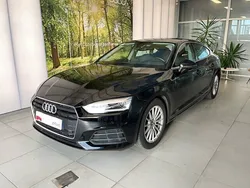 Noir brillant Utilisé 2019 Audi A5 Sportback Business | 27 990 € (Prix juste)