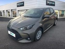 Bronze impérial (m) Occasion 2023 Toyota Yaris Hybrid Business Edition Berline | 17 999 € (Bon prix)