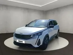 Blanc Utilisé 2022 Peugeot 5008 GT Monospace | 44 490 €