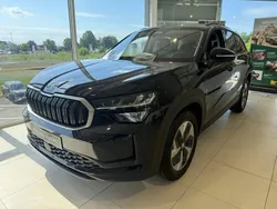 Noir magic nacré Nouvelle 2025 Skoda Kodiaq Selection SUV | 49 489 € (Prix cher)