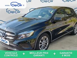 Noir Utilisé 2015 Mercedes 180 Berline | 14 790 € (Super prix)