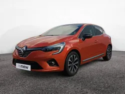 Orange Utilisé 2023 Renault Clio V Berline | 17 490 € (Prix juste)