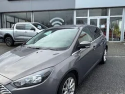 Utilisé 2015 Ford Focus Berline | 10 490 € (Prix juste)
