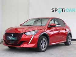 Rouge Utilisé 2021 Peugeot e-208 Allure Citadine | 13 990 € (Super prix)