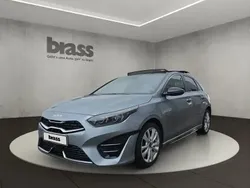 Argent Utilisé 2023 Kia Ceed GT GT-Line Berline | 27 480 €
