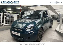 Ocean green métal Utilisé 2022 Fiat 500e Berline | 19 970 € (Prix juste)
