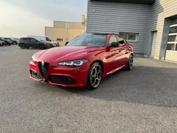 Rouge Nouvelle 2025 Alfa Romeo Giulia Veloce Berline | 47 900 € (Bon prix)