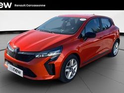 Orange Utilisé 2024 Renault Clio V Evolution Citadine | 16 490 € (Prix juste)