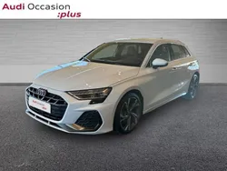 Blanc Utilisé 2024 Audi A3 Sportback S-Line Berline | 38 490 € (Prix assez cher)