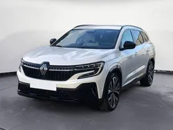 Blanc Utilisé 2024 Renault Espace Iconic Monospace | 44 699 € (Prix assez cher)