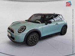 Utilisé 2024 Mini Cooper S Favoured Citadine | 34 999 € (Prix assez cher)
