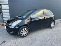 Noir Utilisé 2008 Toyota Yaris Berline | 2 990 €