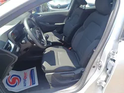 Gris Utilisé 2023 Renault Clio V Equilibre Citadine | 16 790 € (Prix juste)