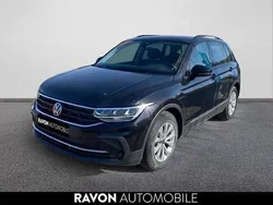 Noir intense Utilisé 2022 VW Tiguan Life SUV | 26 900 € (Super prix)