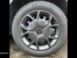 Gris Utilisé 2024 Citroën e-Jumpy Monospace | 50 090 €