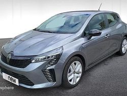 Orange Utilisé 2024 Renault Clio V Evolution Berline | 16 990 € (Prix assez cher)