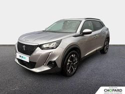 Gris Utilisé 2021 Peugeot e-2008 Allure SUV | 14 989 € (Prix juste)