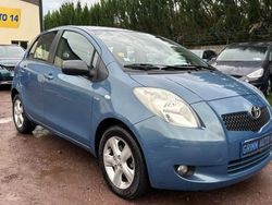 Bleu Utilisé 2005 Toyota Yaris Luna Citadine | 5 490 €