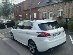 Utilisé 2016 Peugeot 308 GT-line Berline | 11 400 € (Prix juste)