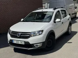 Bleu Utilisé 2014 Dacia Sandero Stepway Citadine | 4 990 € (Super prix)