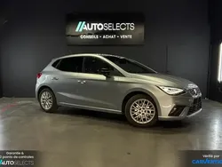 Gris Nouvelle 2024 Seat Ibiza FR Citadine | 19 990 € (Prix juste)