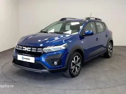 Bleu Utilisé 2024 Dacia Sandero Expression Citadine | 16 499 € (Prix juste)