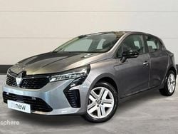 Gris Utilisé 2024 Renault Clio V Evolution Berline | 16 499 € (Prix juste)