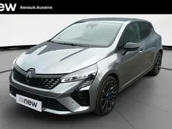 Gris Utilisé 2024 Renault Clio V Esprit Alpine Citadine | 18 790 € (Prix cher)