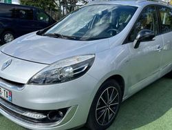 Gris Utilisé 2012 Renault Grand Scénic III Bose Edition Monospace | 8 490 € (Prix assez cher)