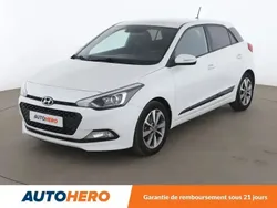 Blanc Utilisé 2017 Hyundai i20 Edition Citadine | 9 690 € (Prix juste)