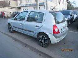 Gray Utilisé 2002 Renault Clio II Citadine | 2 840 € (Super prix)