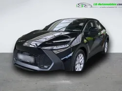 Utilisé 2024 Toyota C-HR SUV | 37 500 € (Prix cher)