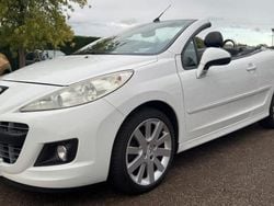 Utilisé 2013 Peugeot 207 CC Cabriolet | 4 990 € (Prix juste)