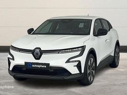 Blanc Utilisé 2022 Renault Mégane Evolution SUV | 22 999 € (Prix juste)