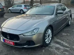 Argent Utilisé 2015 Maserati Ghibli Coupé | 33 500 € (Prix cher)