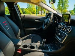 Noir Utilisé 2017 Mercedes A180 Berline | 11 900 € (Bon prix)